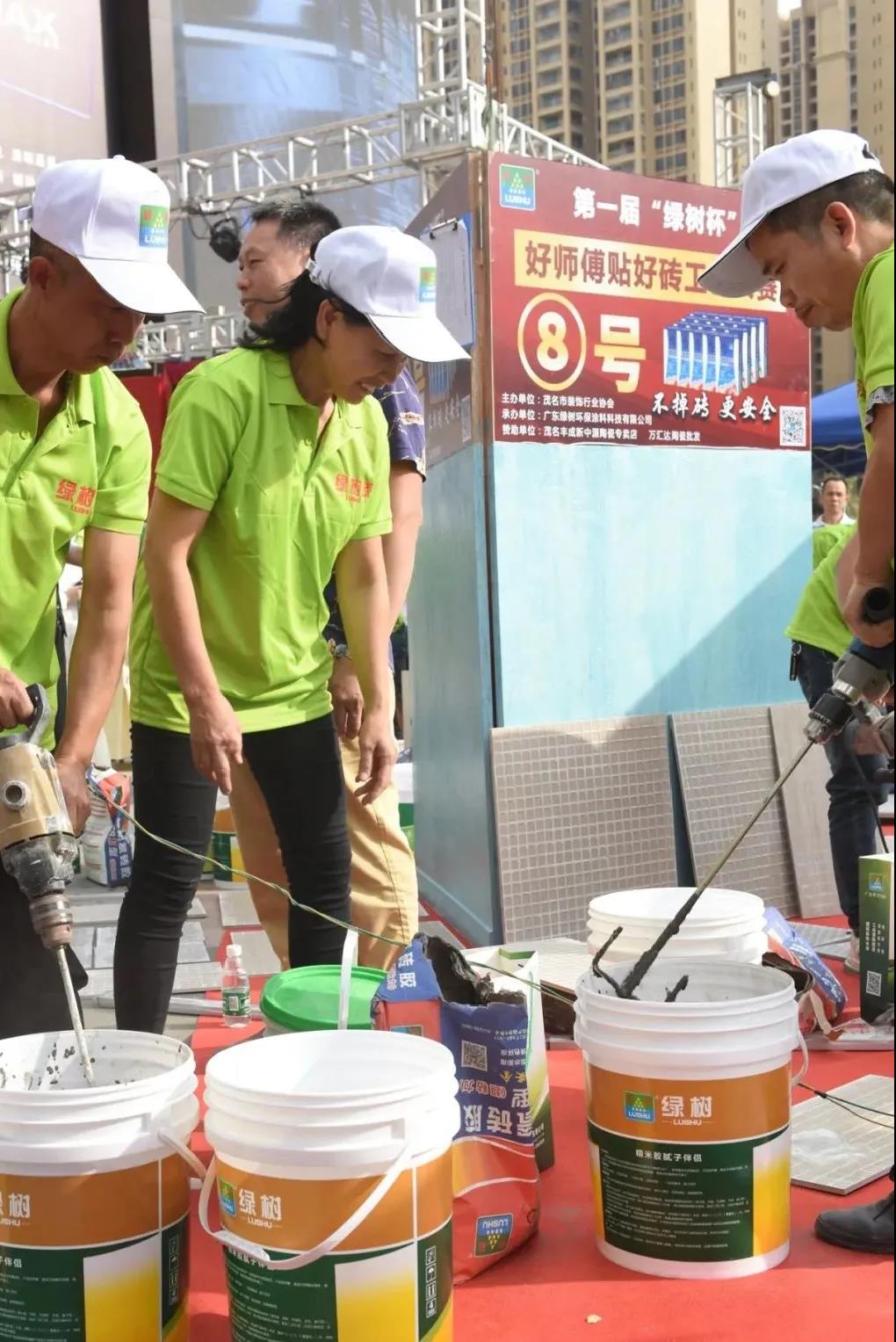 亞洲第一狼人伊人av